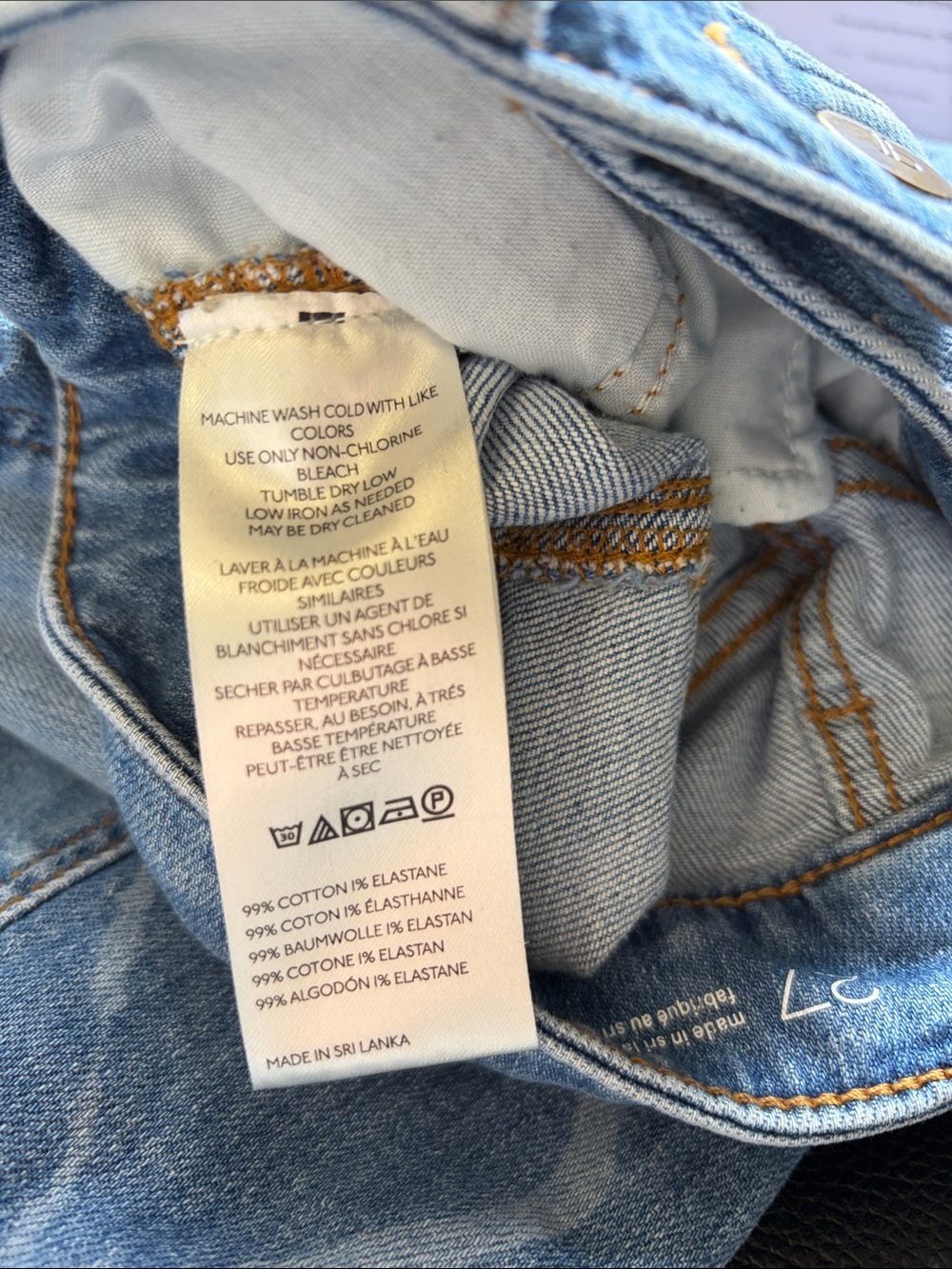 Anthropologie Pilcro The Kenna Mid Rise Barrel Jeans Valentines Heart Sz 27 - Picture 10 of 12